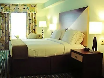 Holiday Inn Express Hotel & Suites Norfolk Airport By Ihg United States