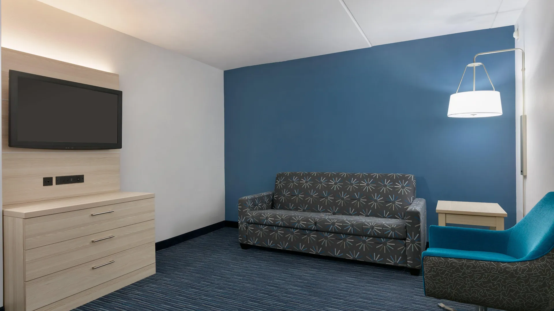 Holiday Inn Express Hotel & Suites Norfolk Airport By Ihg