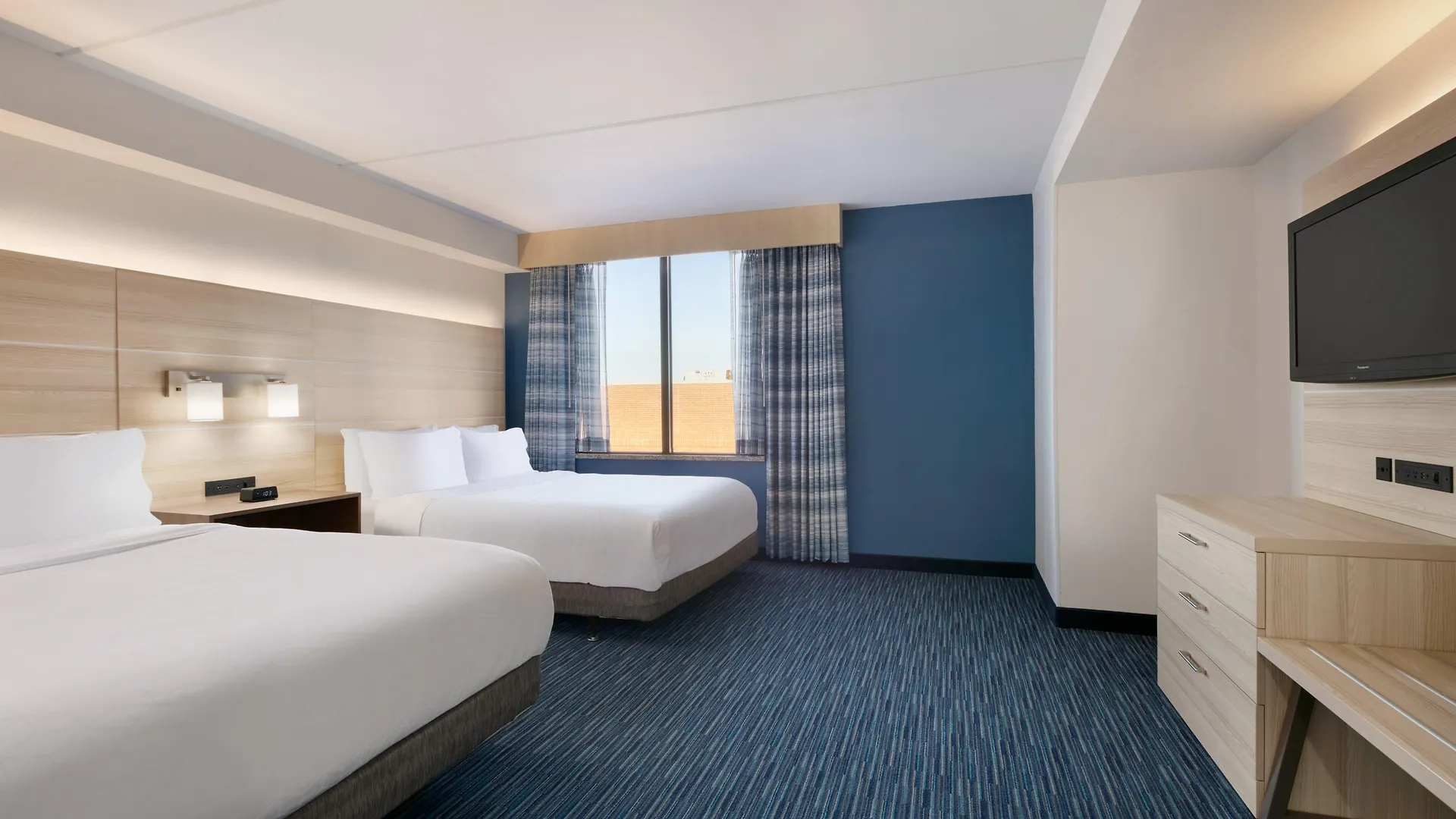 Holiday Inn Express Hotel & Suites Norfolk Airport By Ihg